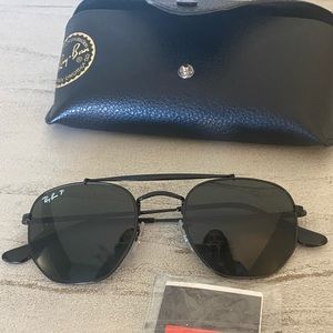 Black Polarized Ray-Bans Like New